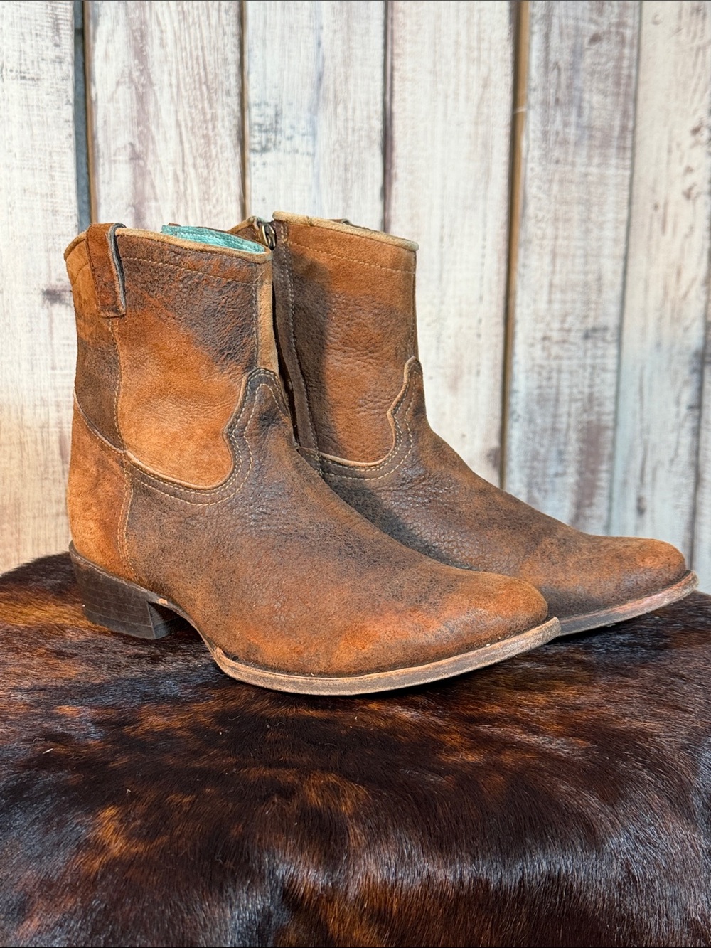 Corral Chocolate Tan Lamb Western Round Toe Western Ankle Booties